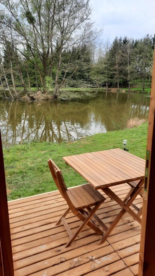 Le Moulin D'Harcy Hotel Lonny Esterno foto